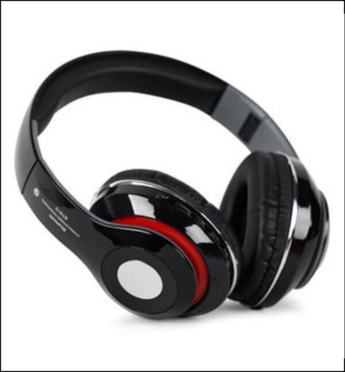 Sleeck Black Bluetooth Headphone